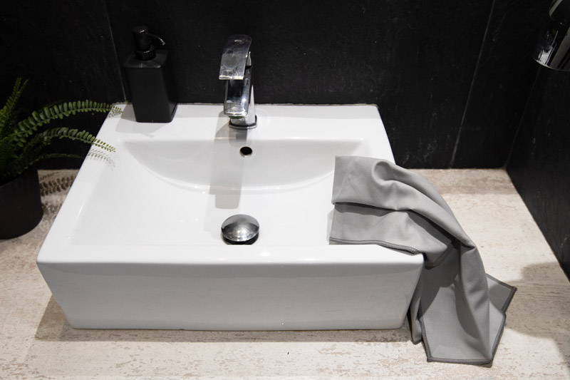 Ręcznik z mikrofibry UKO - obrazek 7